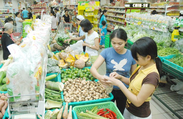 Consumer price index posted a 14 year low in November (Photo: SGGP)